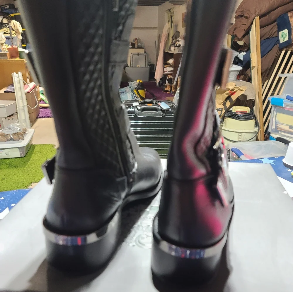 Bootx - Picture 2 of 4